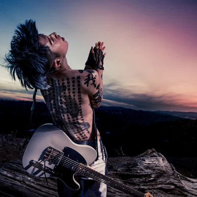 Long Nights (World Mix) 專輯 雅-MIYAVI-