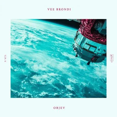 Objev 专辑 Vee Brondi