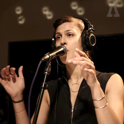 Dessa on Audiotree Live 专辑 Dessa