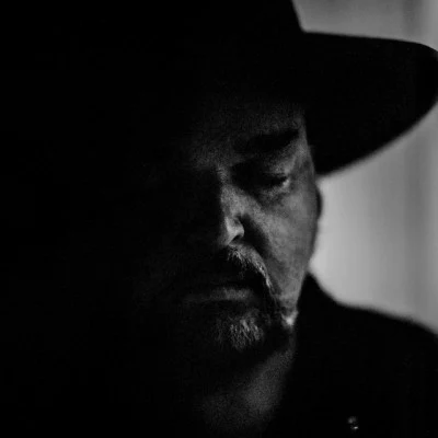 Hum 专辑 Alain Johannes