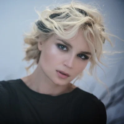 Нет 專輯 Polina Gagarina