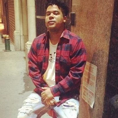 More 专辑 iLoveMakonnen