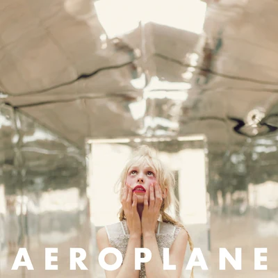 Aeroplane 專輯 Hyena/Petite Meller