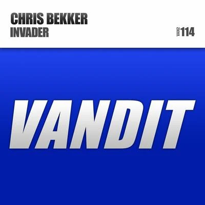 Chris BekkerChris Montana Invader