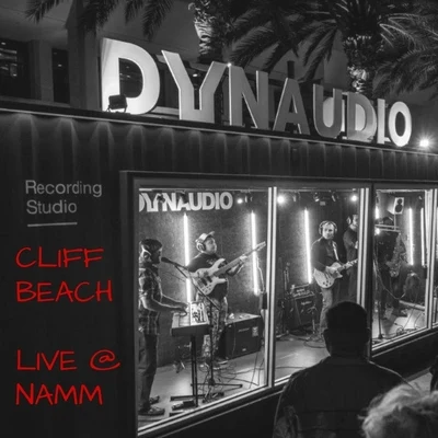 Live at Namm 專輯 Honey Larochelle/Cliff Beach