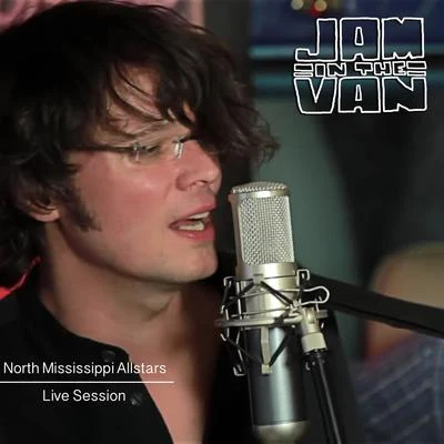 Jam in the Van - North Mississippi Allstars (Live Session, Quincy, CA, 2013) 專輯 Isla June/Jam in the Van