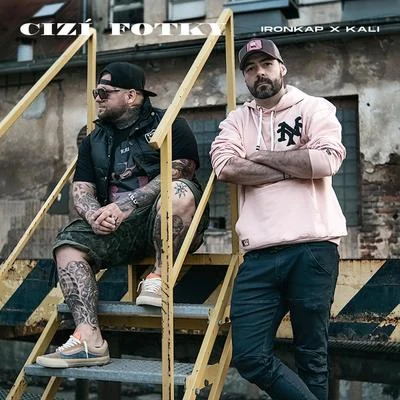 Cizí fotky (feat. Kali) 專輯 Separ/Čis T/Madskill/Sensey Syfu/IronKap