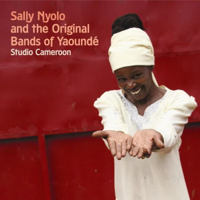 Sally Nyolo/AU FI來的lair Mangue Alize Papaye