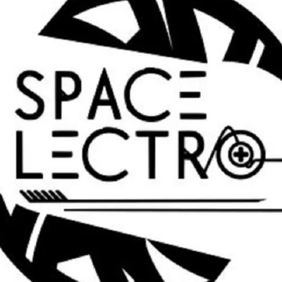 歌手 SPACELECTRO