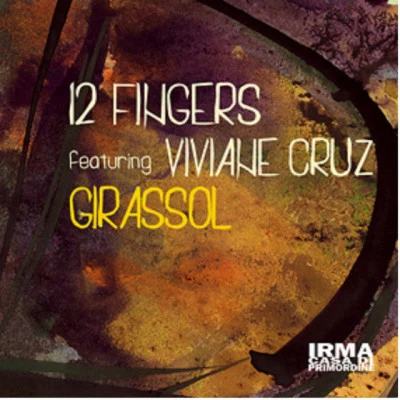 歌手 Viviane Cruz12 Fingers