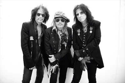 Hollywood Vampires/Alice Cooper/Joe Perry Heroes