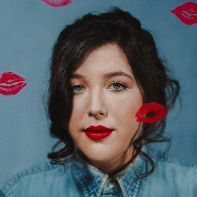 歌手 Lucy Dacus