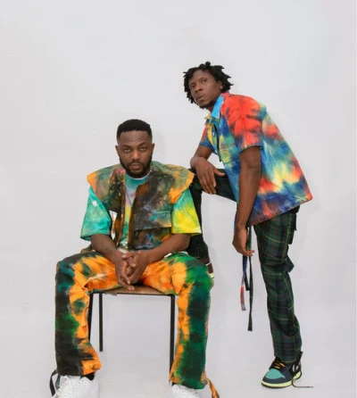 R2Bees 歌手