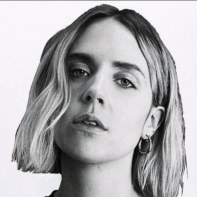 歌手 MØ