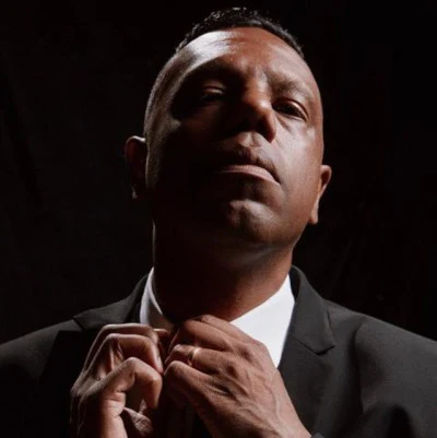 Murray A. Lightburn 歌手