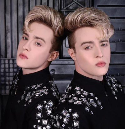 歌手 Jedward