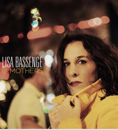 歌手 Lisa Bassenge