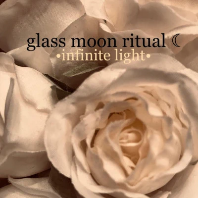 Glass Moon Ritual 歌手