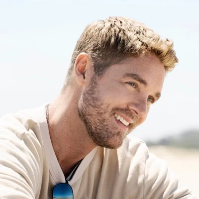 歌手 Brett Young