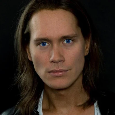 歌手 PelleK