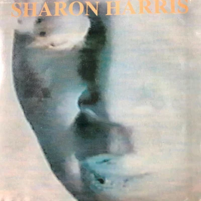 歌手 Sharon HarrisMinus 8