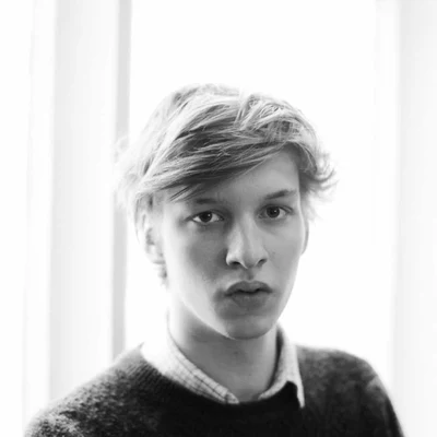 歌手 George Ezra