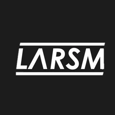 歌手 LARSM