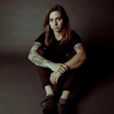 歌手 Julien Baker