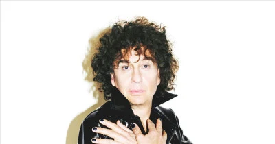 歌手 Magnus Uggla