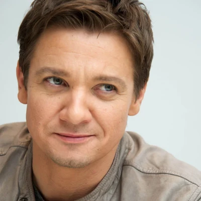 Jeremy Renner Live for Now