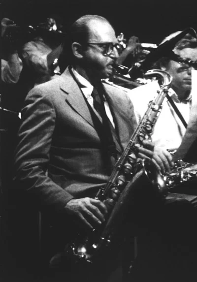 歌手 Al Cohn