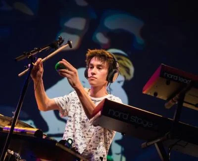 歌手 Jacob Collier