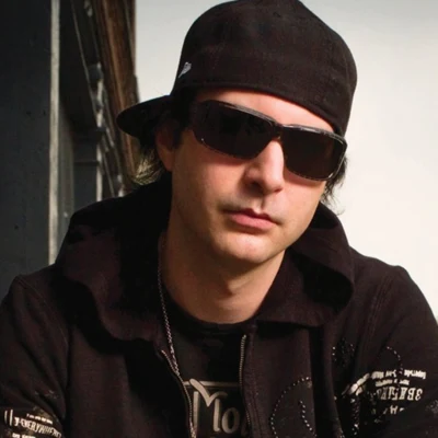 Kevin Rudolf 歌手