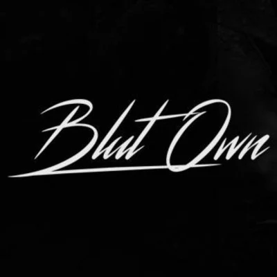 歌手 Blut Own