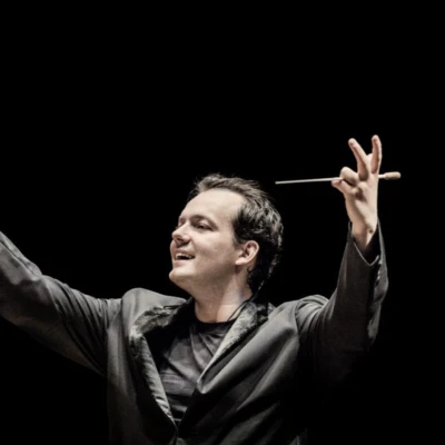 Andris Nelsons 歌手