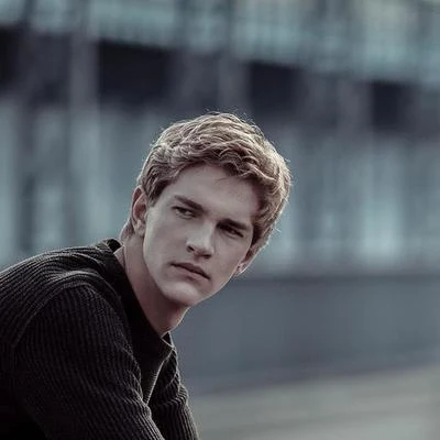 歌手 Jan Lisiecki