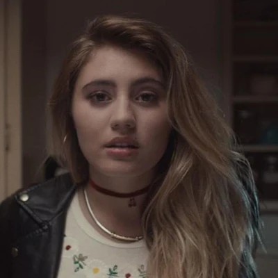 Lia Marie Johnson 歌手