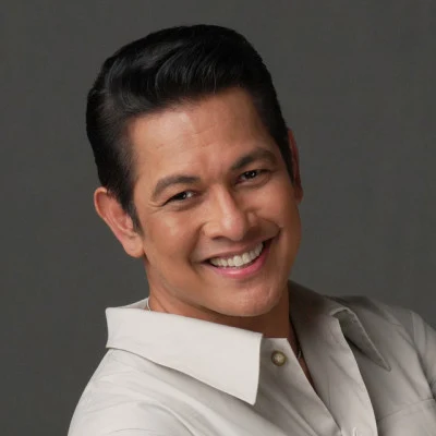 歌手 Gary ValencianoErik Santos