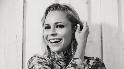 Paula Vesala 歌手