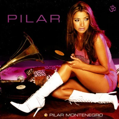 歌手 Pilar MontenegroGizelle D’Cole & Pilar MontenegroGizelle D'Cole