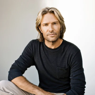 歌手 Eric Whitacre