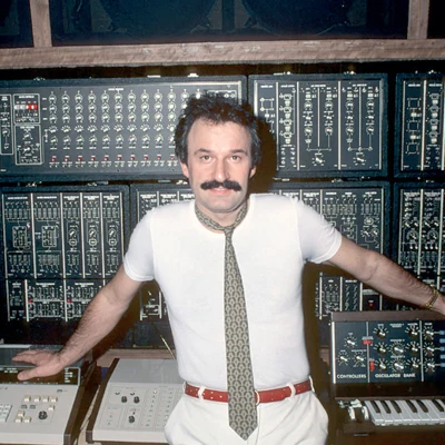 Giorgio Moroder 歌手