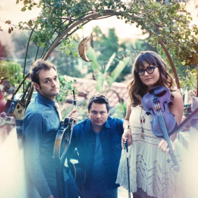 Nickel Creek 歌手