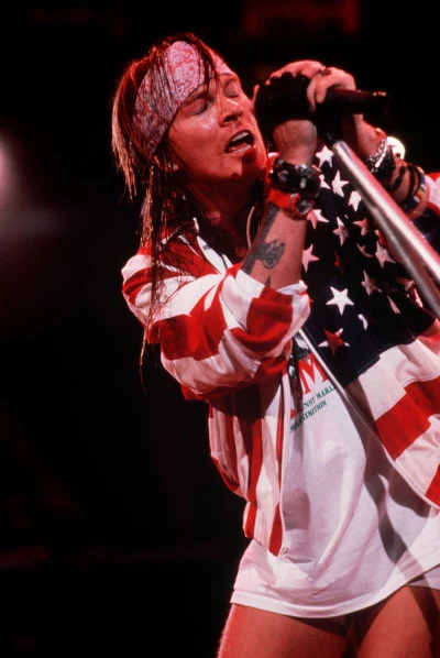 歌手 Axl RoseHollywood Roses