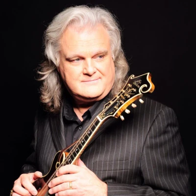 歌手 Ricky SkaggsSharon WhiteLee Ann Womack