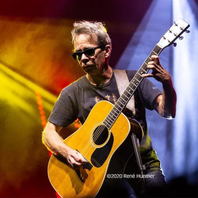 Tim Reynolds 歌手