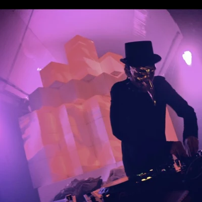 歌手 Claptone