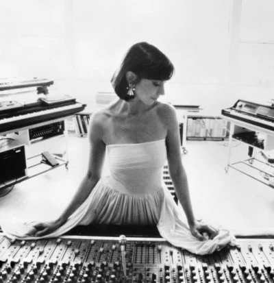 Suzanne Ciani 歌手