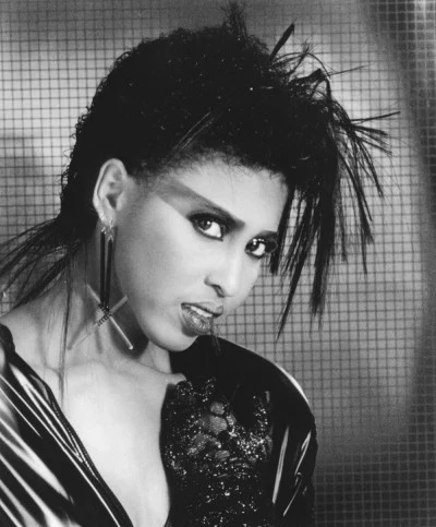 歌手 Nona HendryxSoul ClapPurple Disco MachineBoris Dlugosch