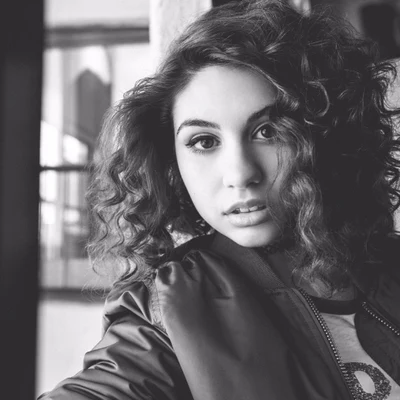 Alessia Cara 歌手